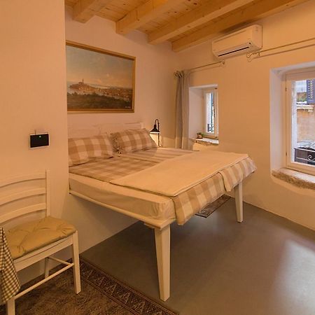 Apartments Casa Vecchia Rovinj Exterior photo