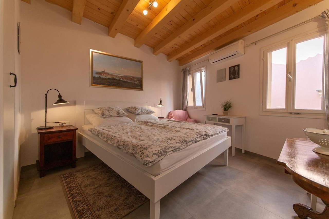 Apartments Casa Vecchia Rovinj Exterior photo